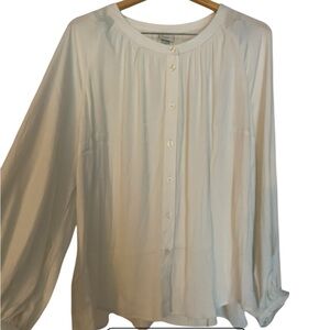 NWT Ava & Viv 2x White Blouse With Poet Sleeve QA